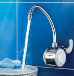 Torneira Elétrica Versátil Cromada Bica Móvel 5500w/220v