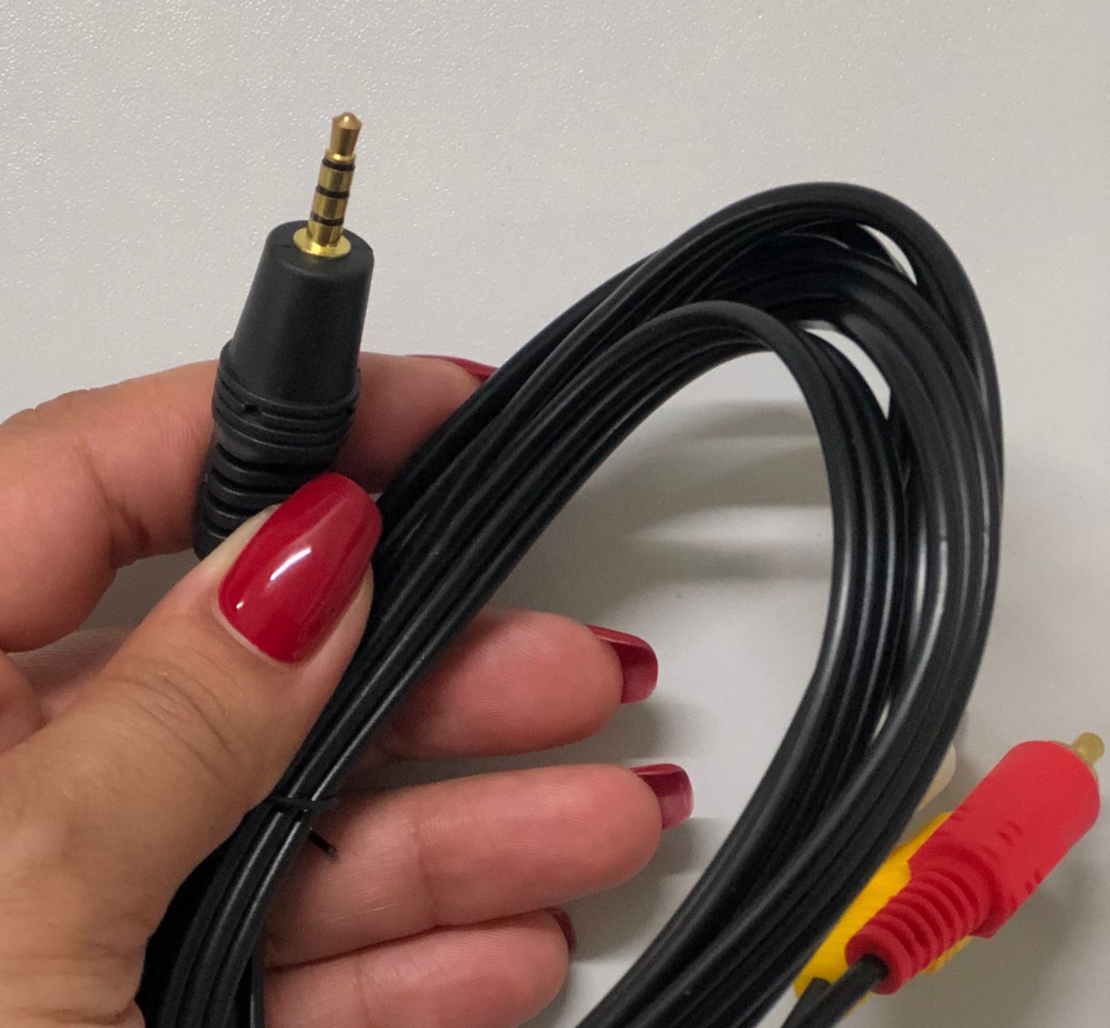 Cabo Auxiliar De Áudio e Vídeo livstar RCA + P2 - Imagem 3