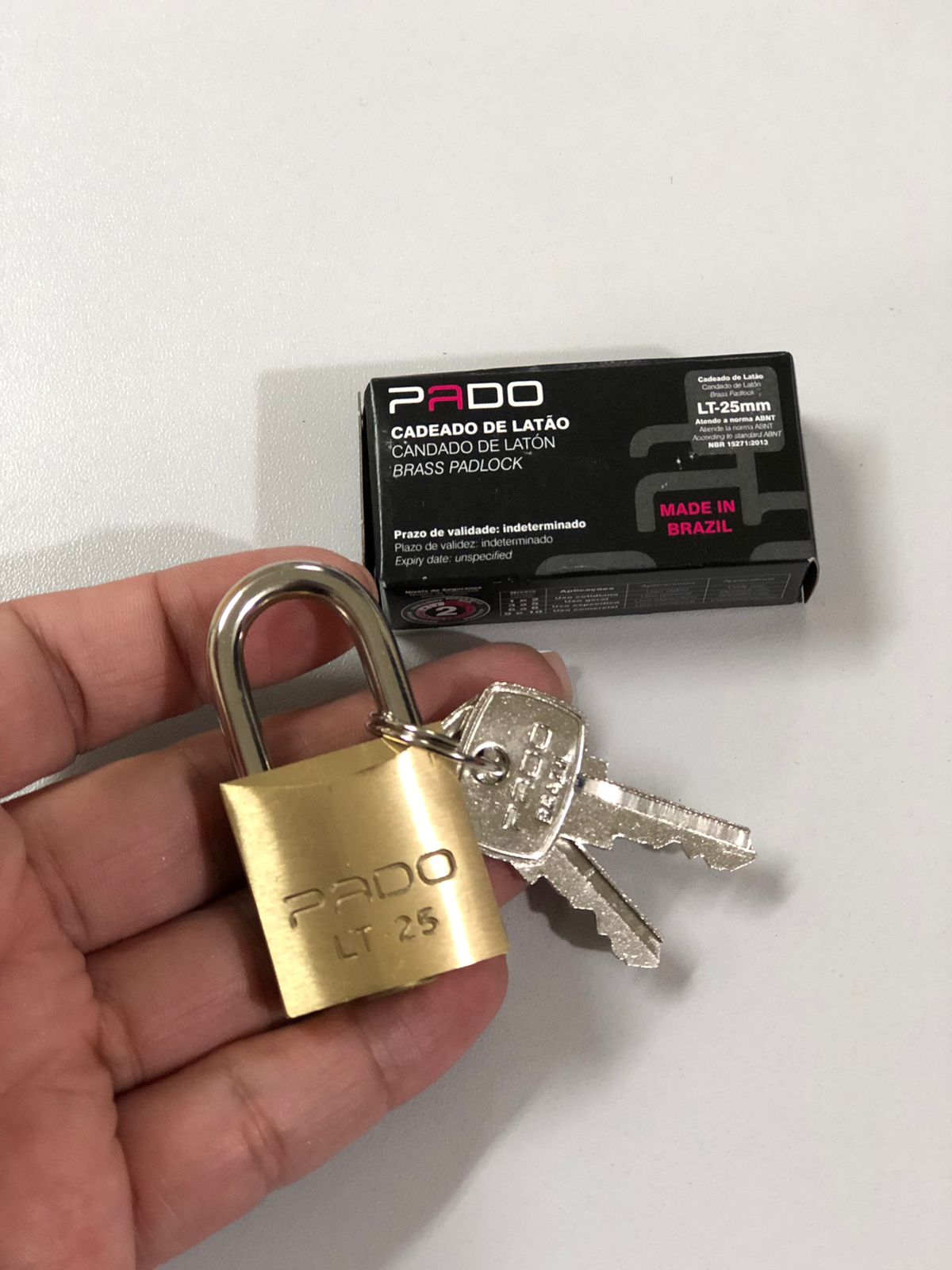 Cadeado de Latão com 2 Chaves LT-25mm Pado - Imagem 2