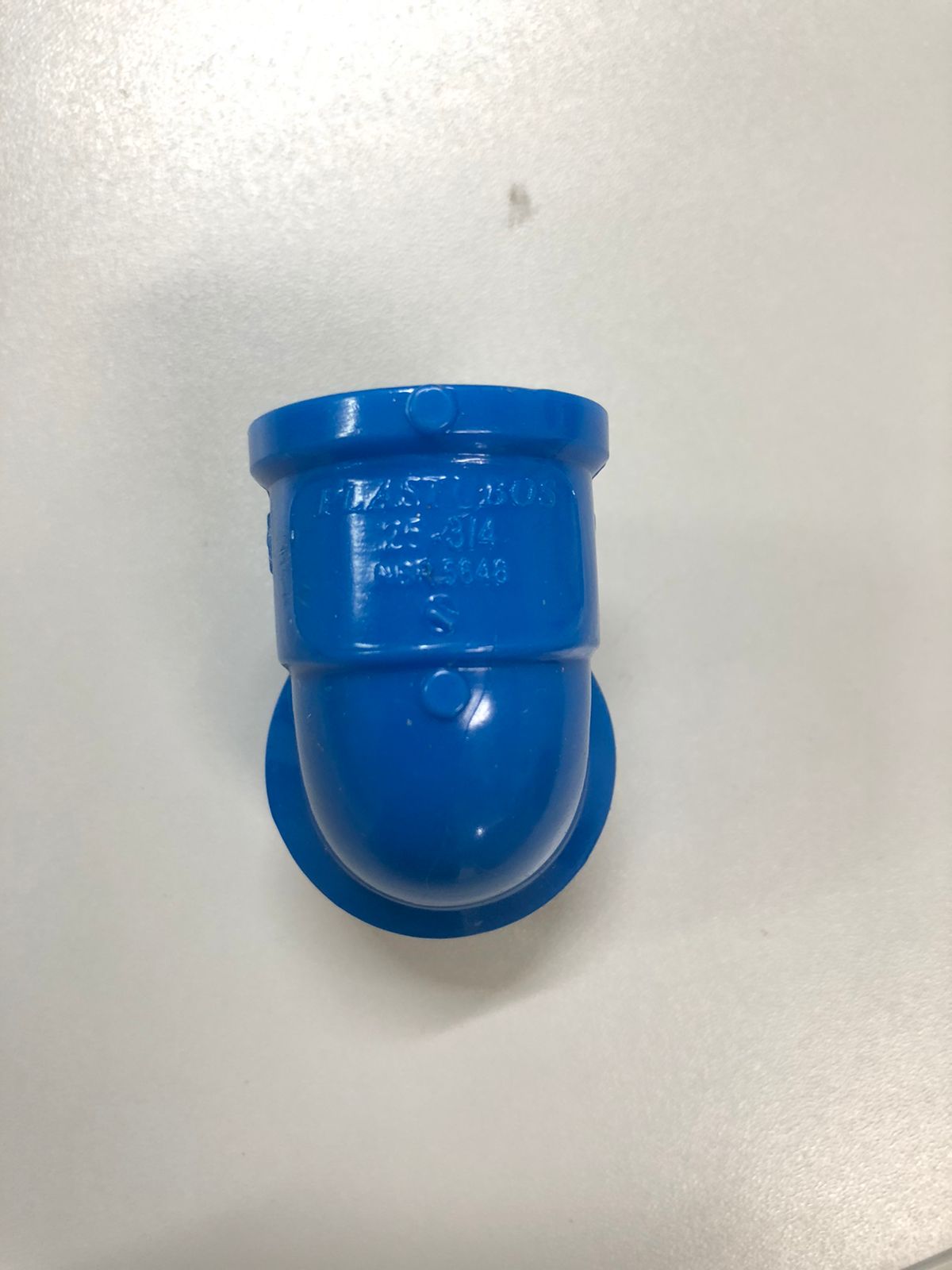Joelho 90° Soldável com Bucha de Latão 25 X 3/4" Plastubos Pacote Com 24 Unidades - Imagem 3