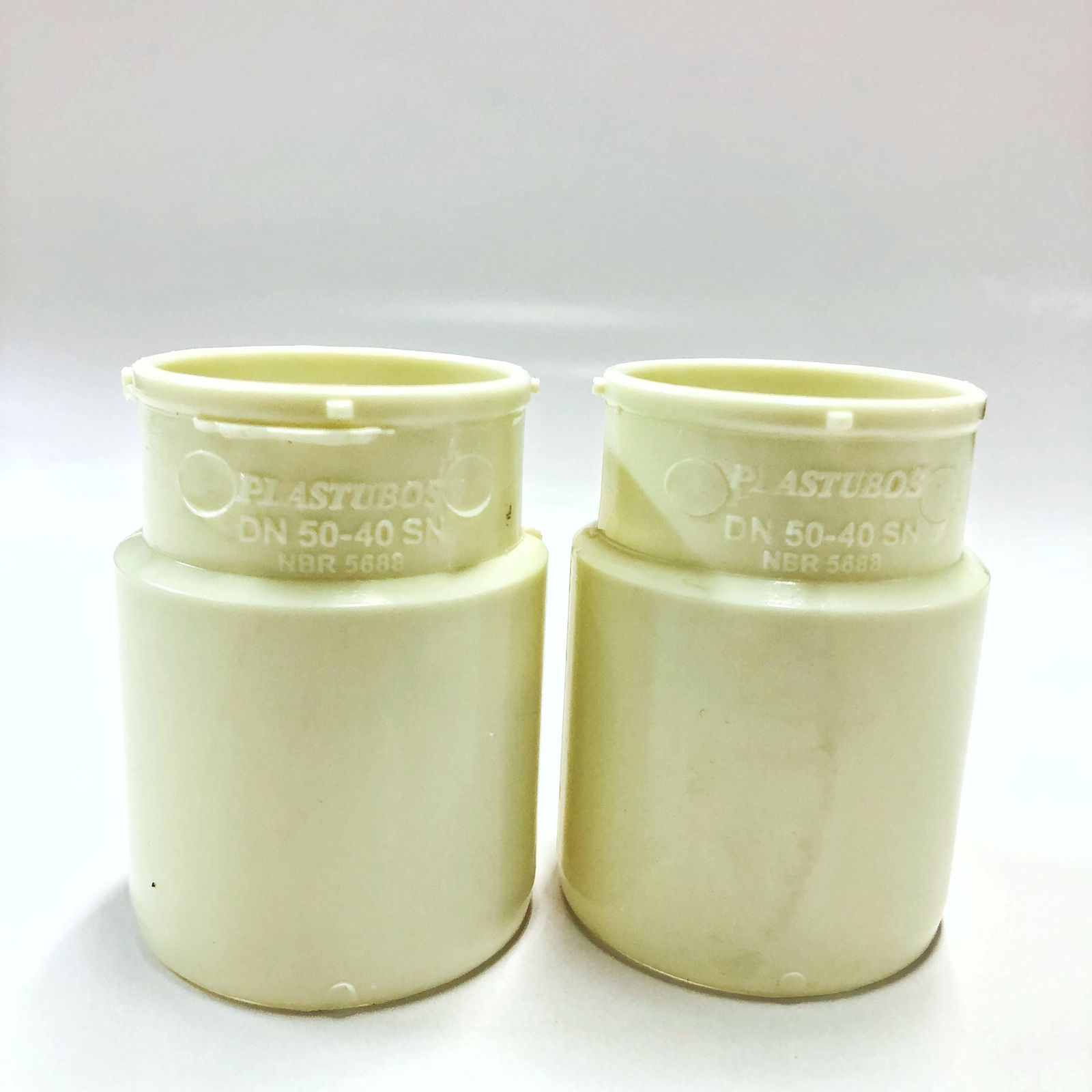 Redução Esgoto 50x40mm Plastubos Pacote Com 25 Unidades