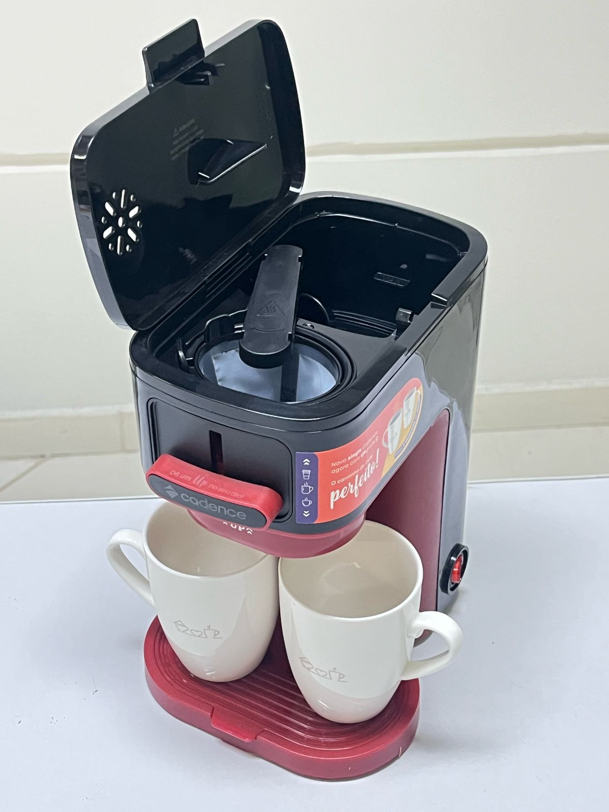 Cafeteira Cadence Single Up - 220V Vermelha - Imagem 7